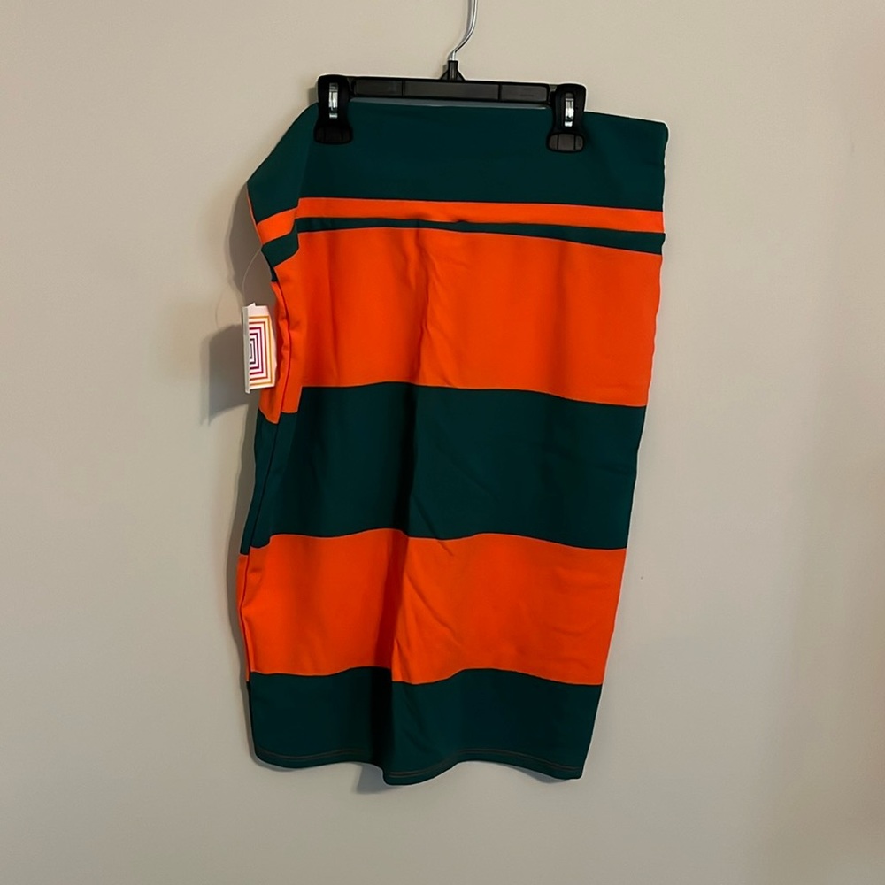 XL Striped LuLaRoe Cassie Skirt